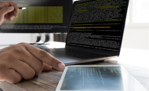 How to Monitor Running Processes in Linux and Fix Lags